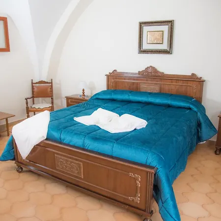 Donpeppehouse Minori